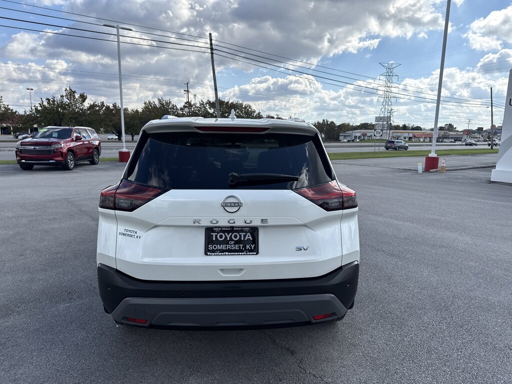 Used 2023 Nissan Rogue SV SUV