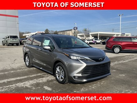 2026 Toyota Sienna XLE Van Passenger Van