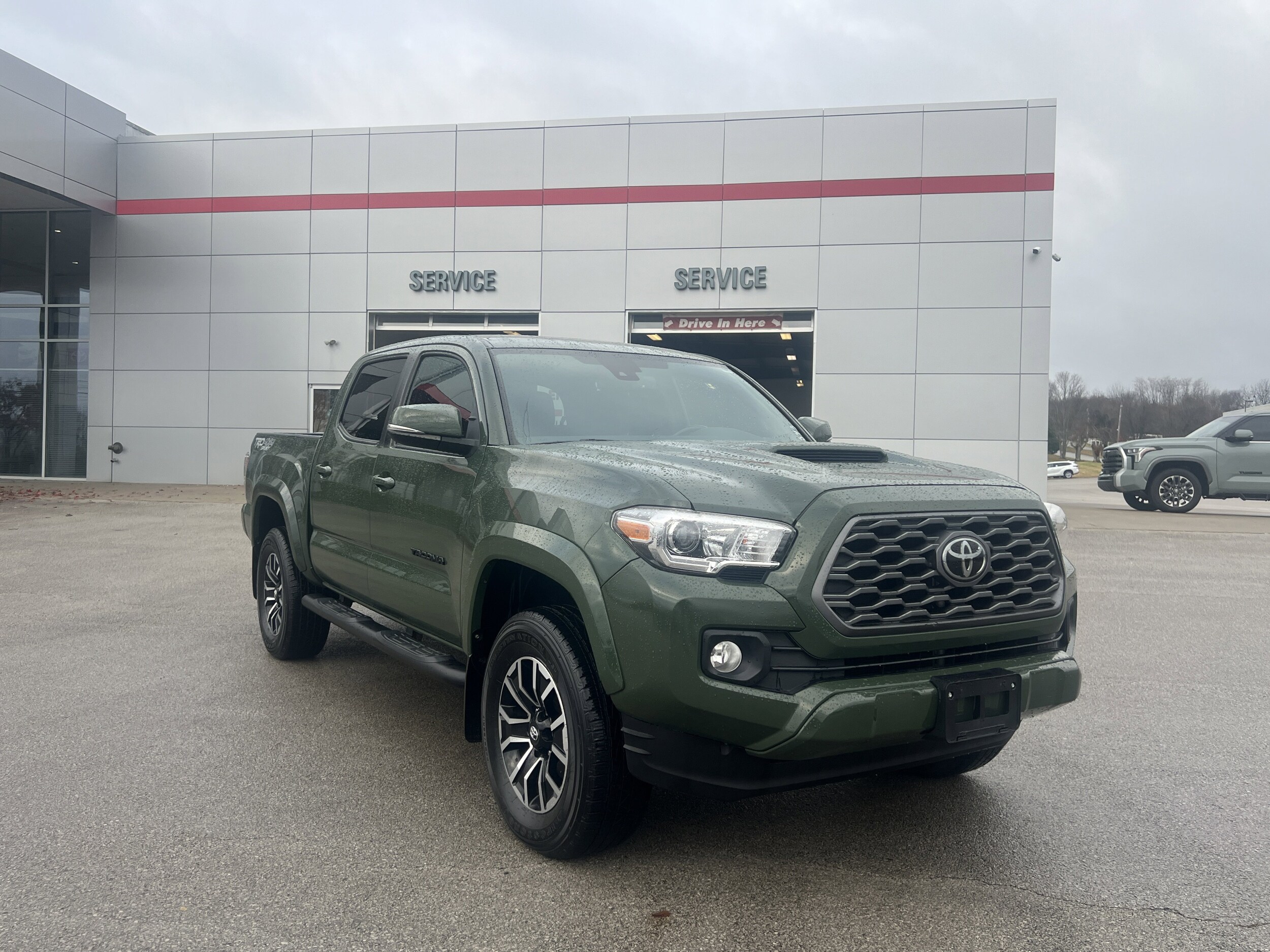 2021 Toyota Tacoma TRD Sport V6 photo 3