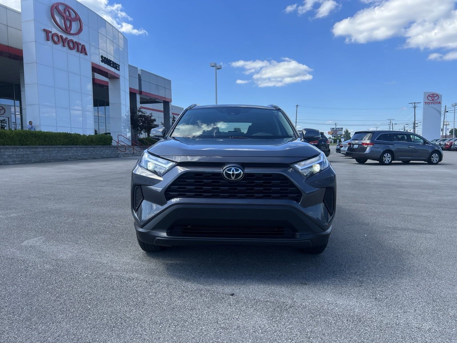 Certified 2022 Toyota RAV4 XLE with VIN 2T3P1RFV3NW286741 for sale in Somerset, KY