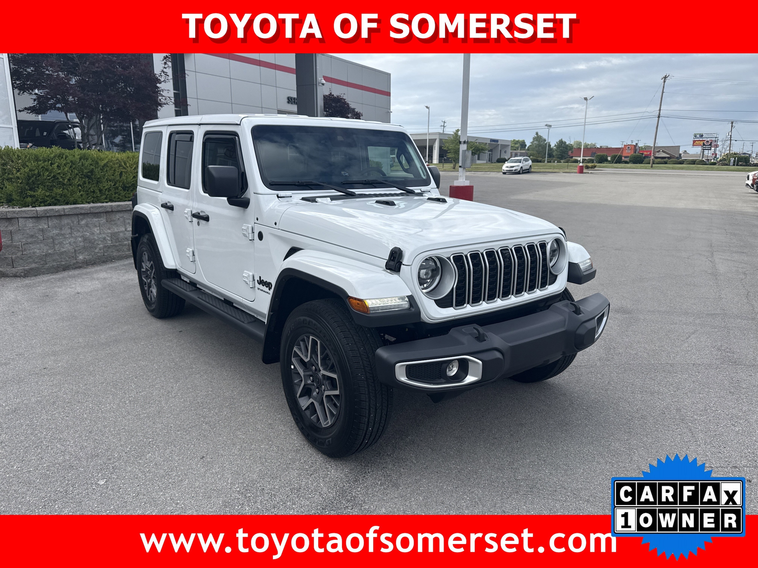 2025 Jeep Wrangler Sahara's photo