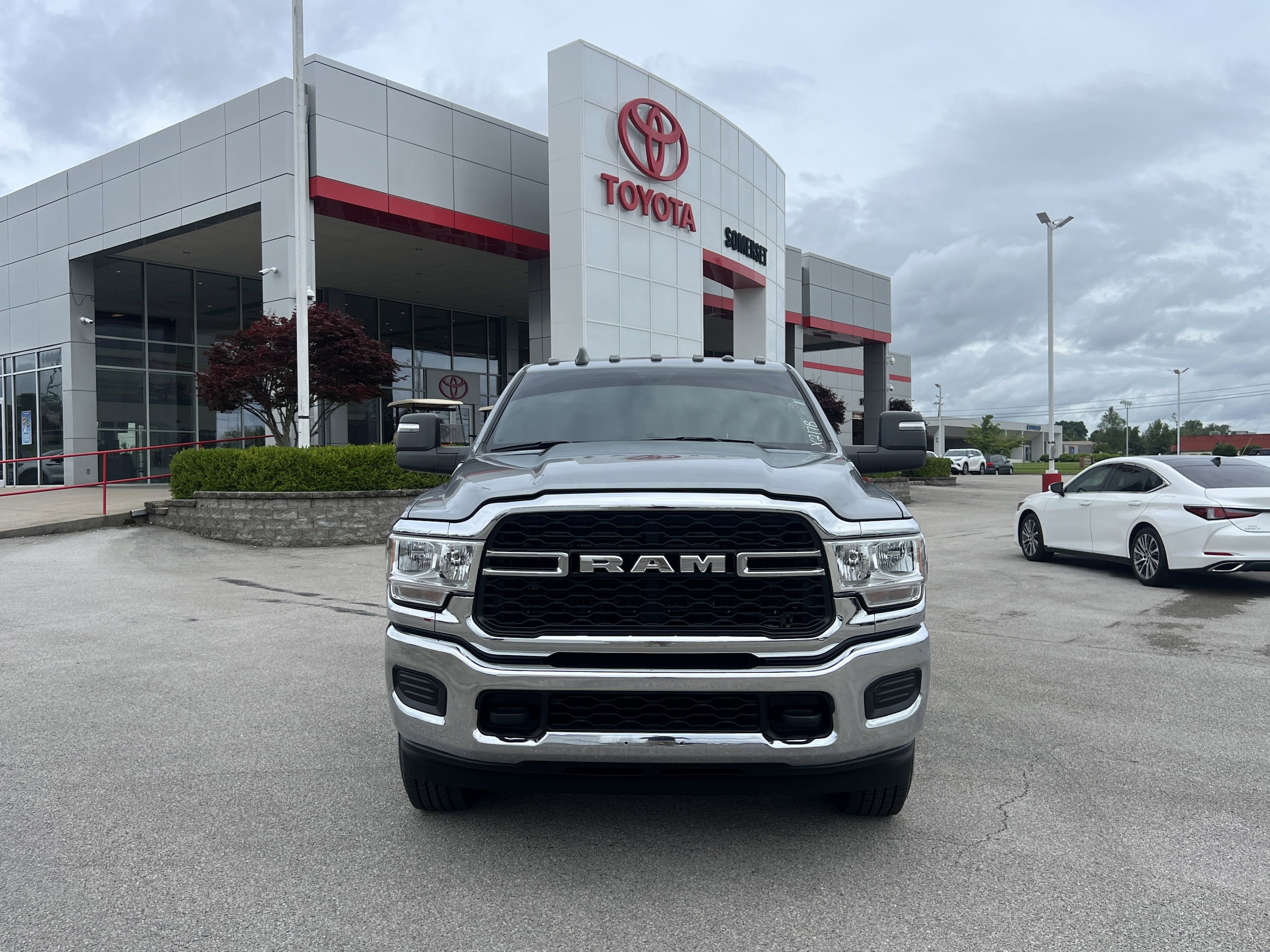Used 2024 RAM Ram 2500 Pickup Tradesman with VIN 3C6UR5CL7RG118301 for sale in Somerset, KY