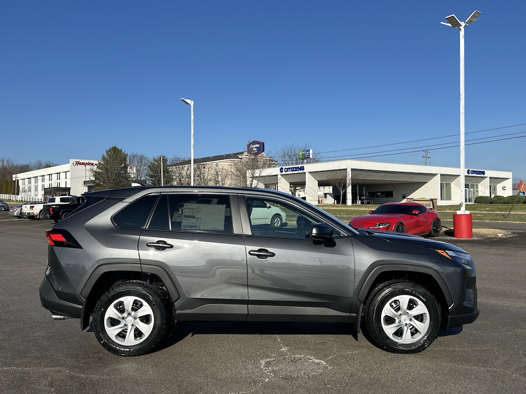 New 2025 Toyota RAV4 LE SUV