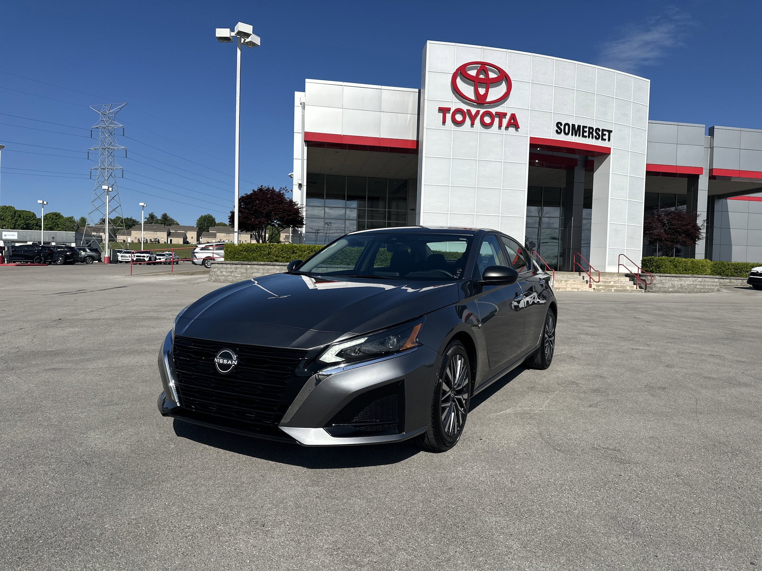 2025 Nissan Altima SV - Photo 3
