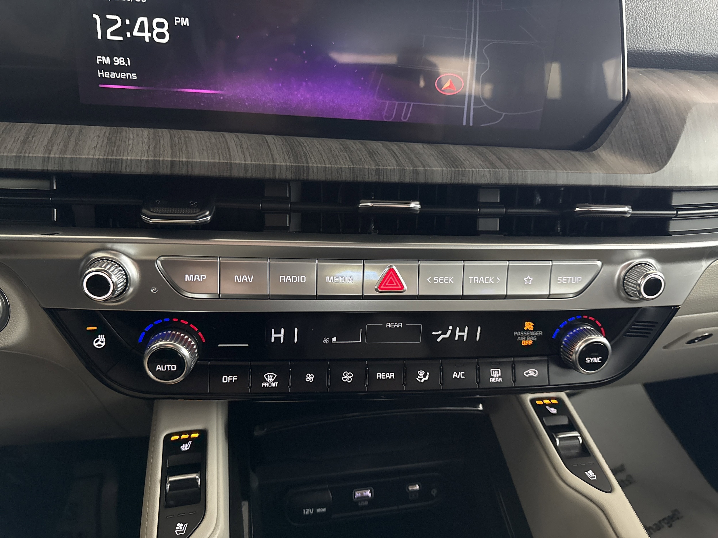 2023 Kia Telluride EX - Photo 25