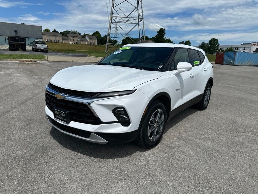 Used 2025 Chevrolet Blazer LT w/2LT SUV