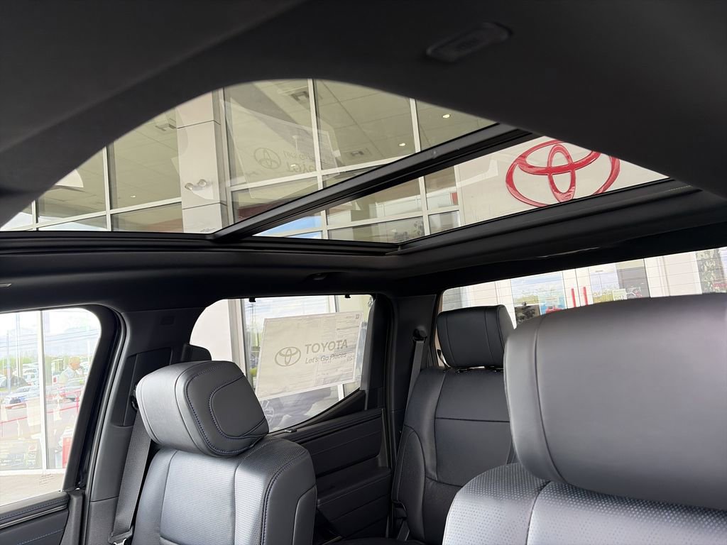 2026 Toyota Tundra Platinum - Photo 34