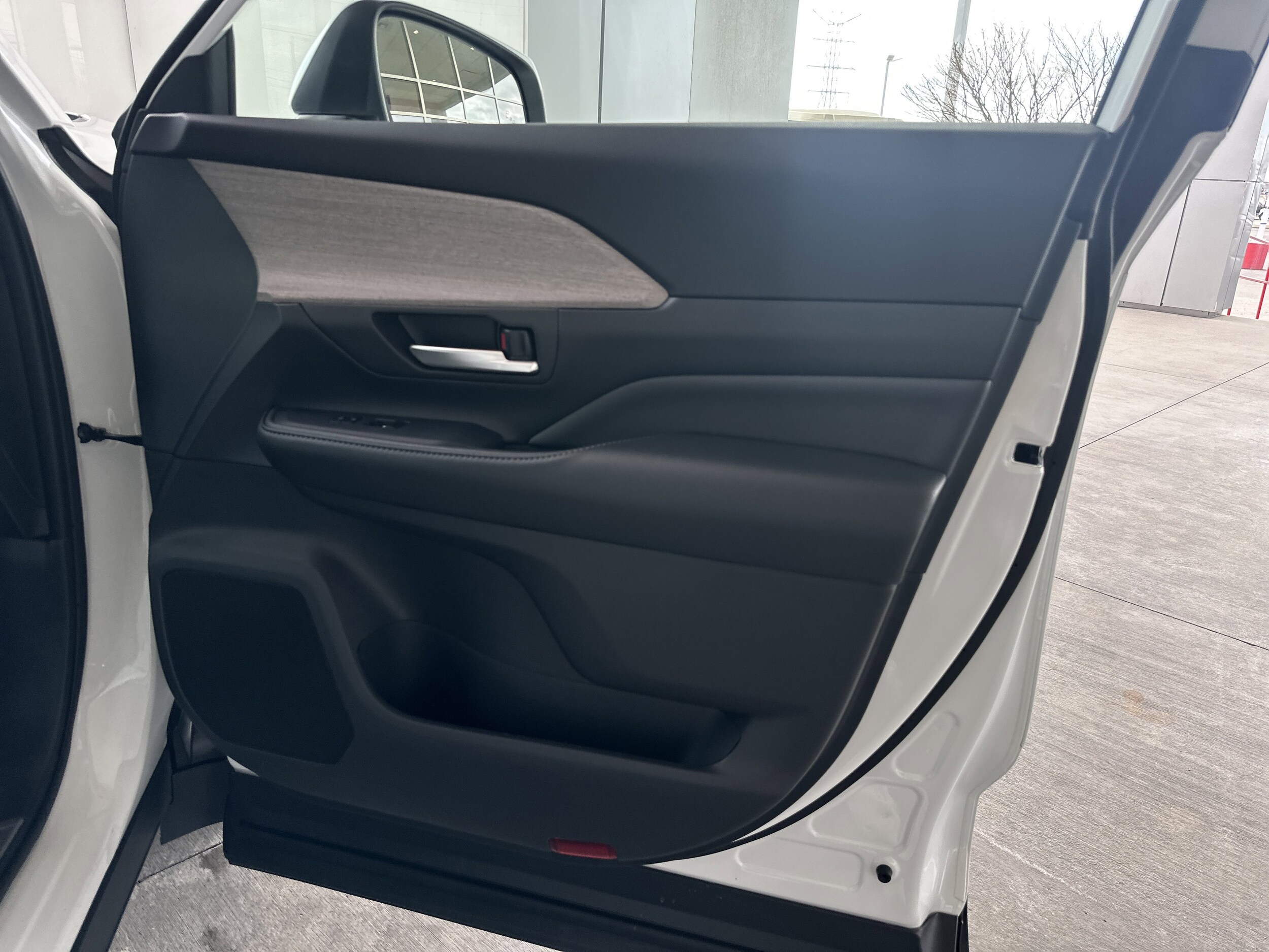 2024 Toyota Grand Highlander Limited - Photo 12