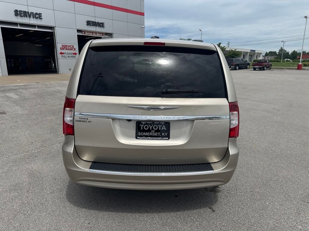 Used 2013 Chrysler Town & Country Touring Van LWB Passenger Van
