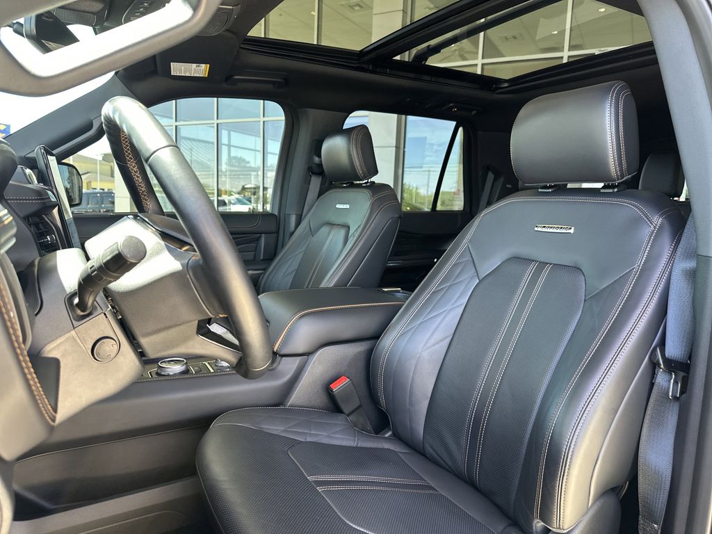 2024 Ford Expedition Platinum - Photo 9