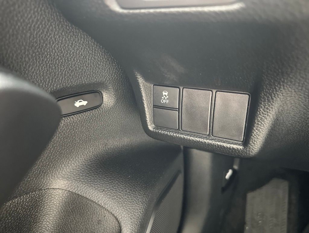 2025 Honda Civic Sport - Photo 17