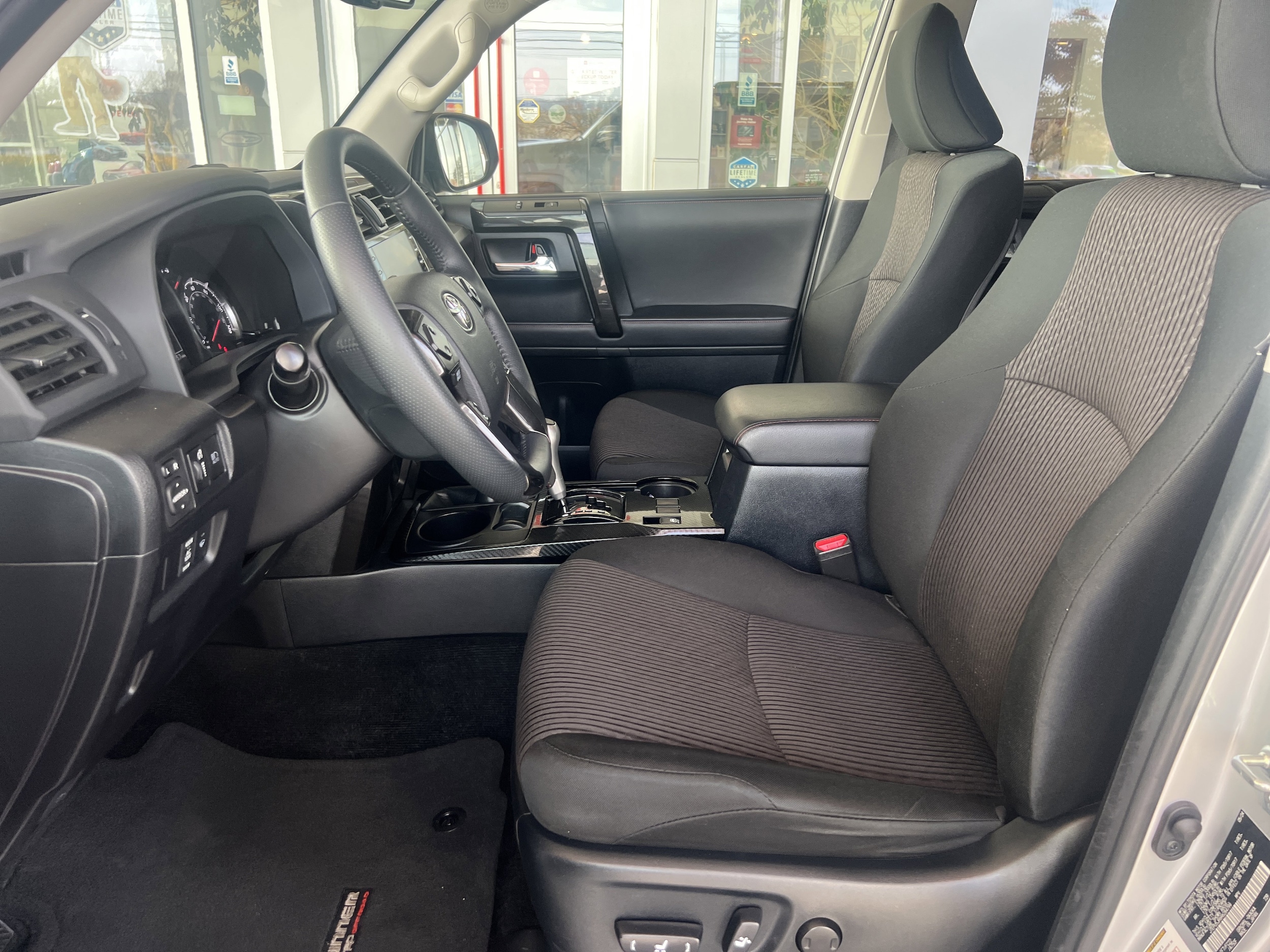 2024 Toyota 4Runner TRD Off-Road - Photo 13