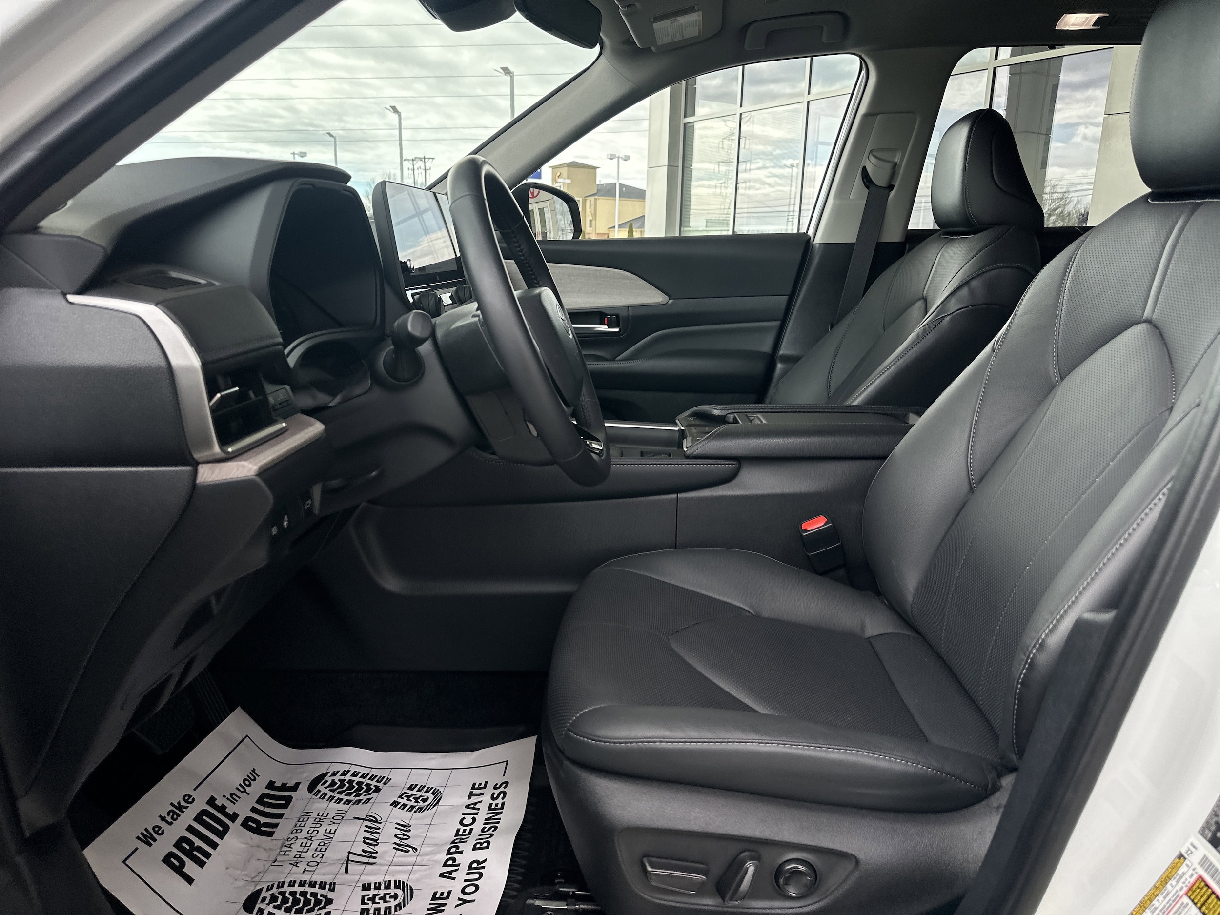 2024 Toyota Grand Highlander Limited - Photo 10