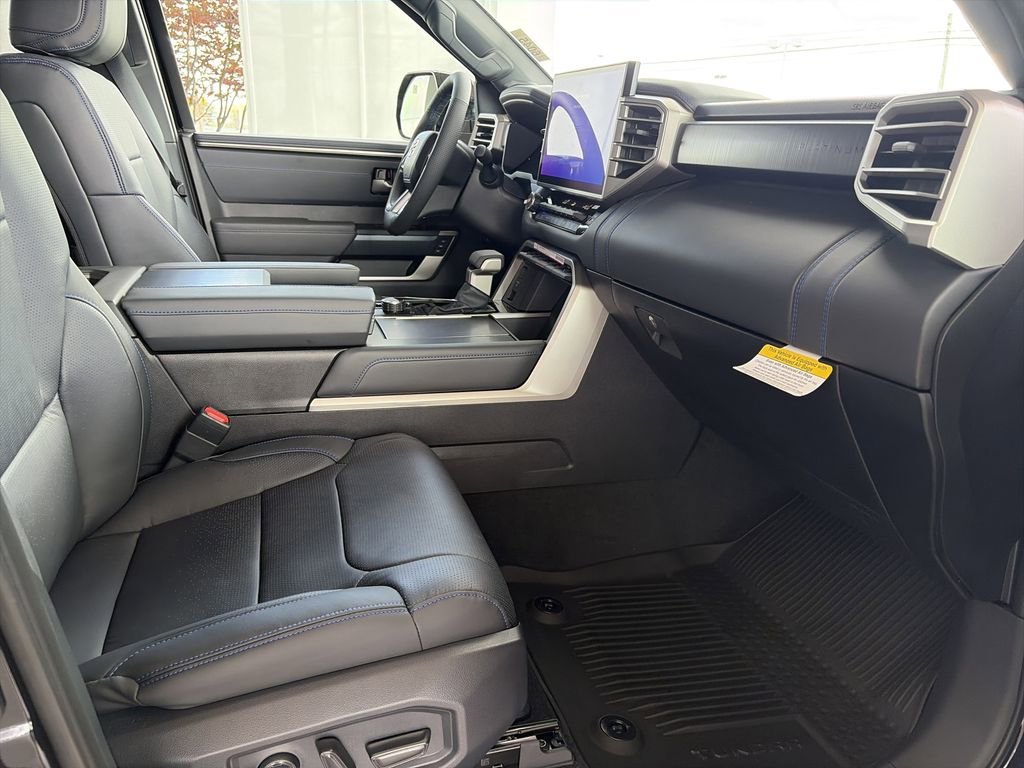 2026 Toyota Tundra Platinum - Photo 31