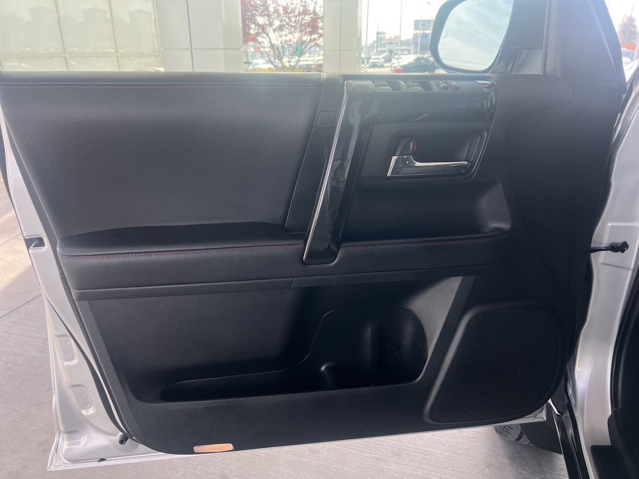 2024 Toyota 4Runner TRD Off-Road - Photo 12