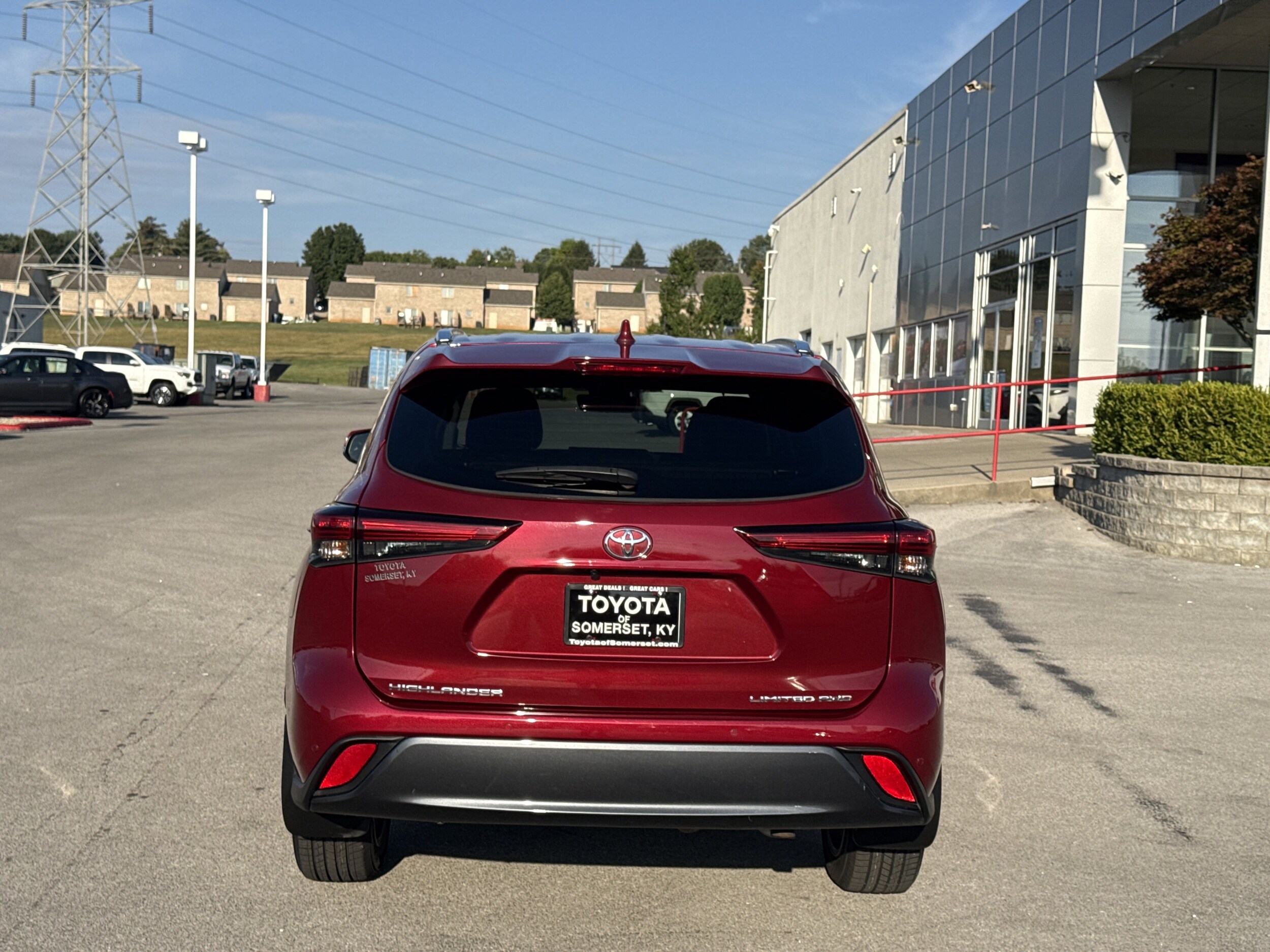 2021 Toyota Highlander Limited photo 3