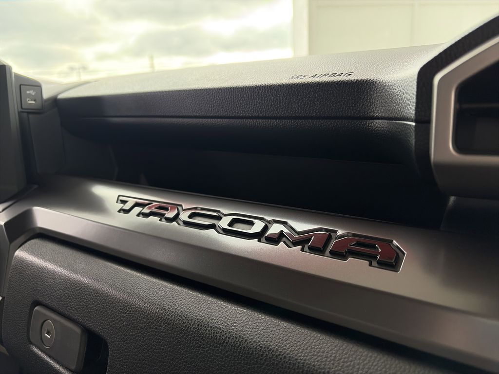 2025 Toyota Tacoma TRD Sport - Photo 25