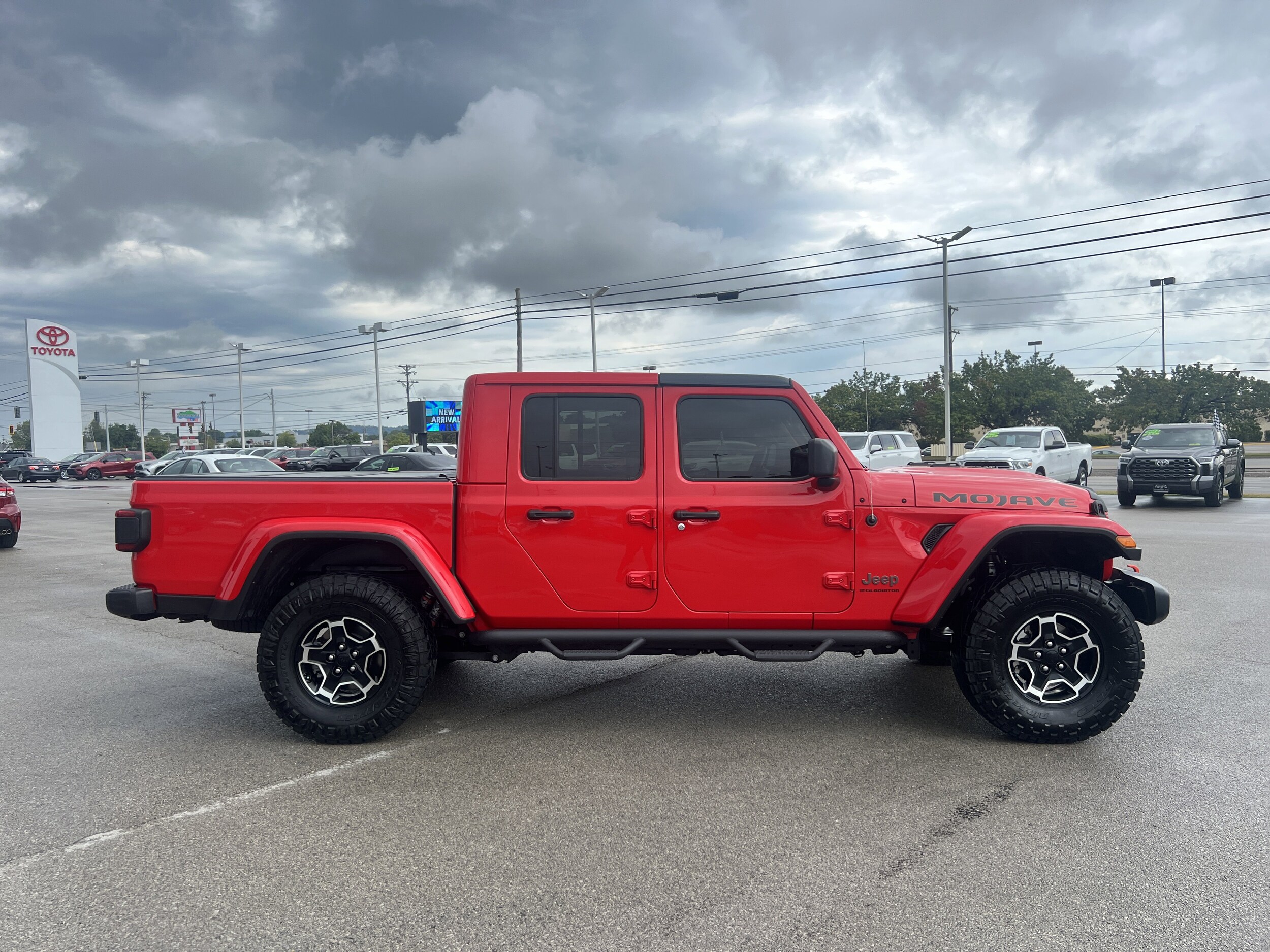 2023 Jeep Gladiator Mojave photo 4