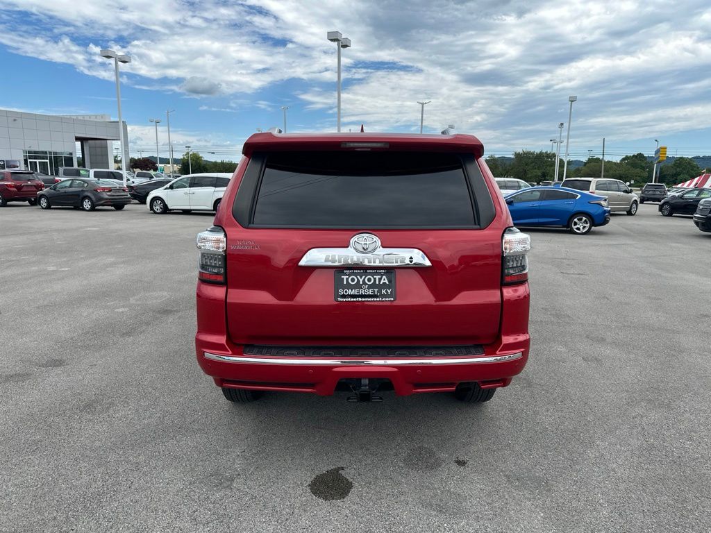 2023 Toyota 4Runner Limited - Photo 6