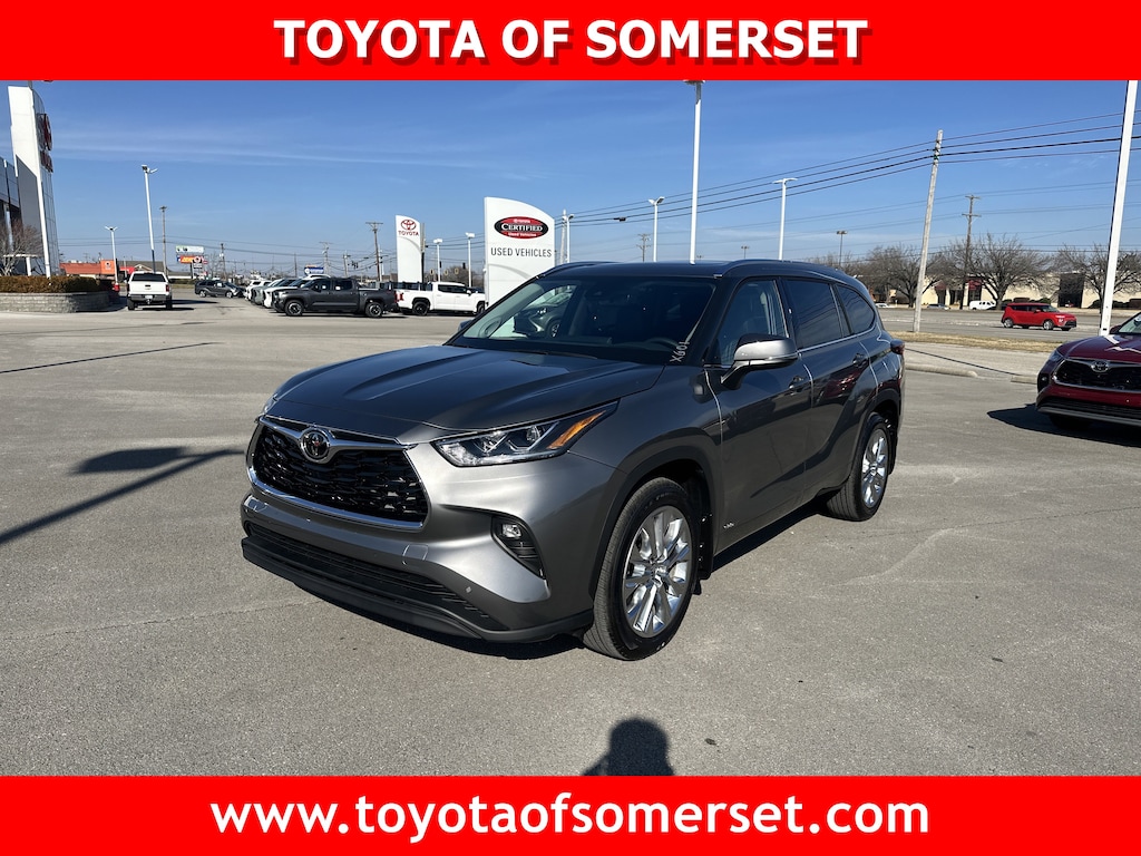 Used 2026 Toyota Highlander Hybrid Limited SUV