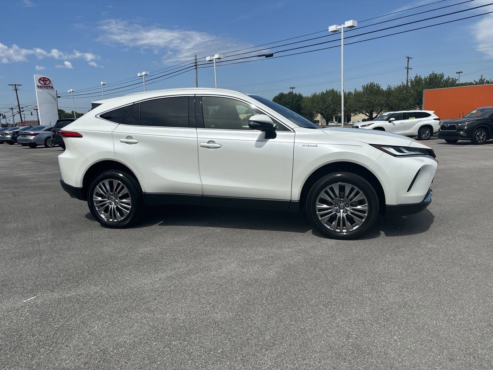 Certified 2021 Toyota Venza Limited with VIN JTEAAAAH6MJ034435 for sale in Somerset, KY