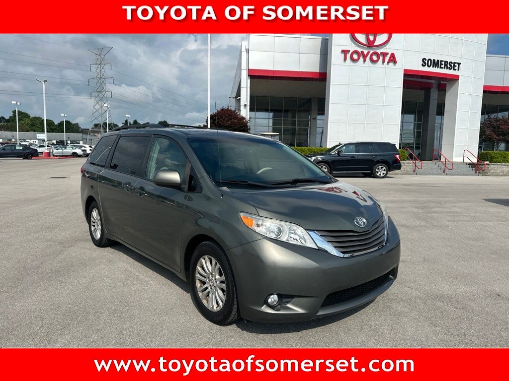 2011 Toyota Sienna Van 