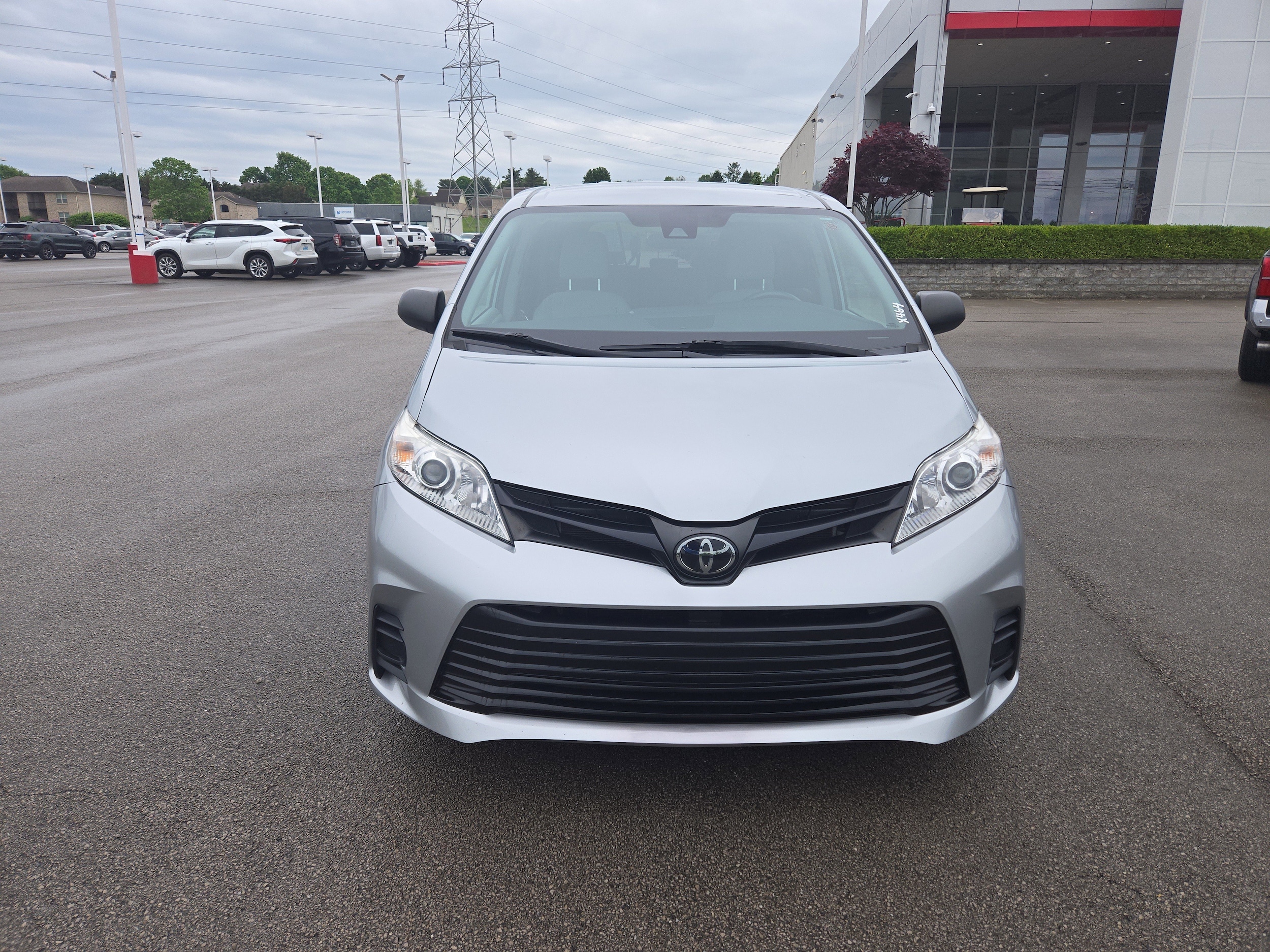 Certified 2020 Toyota Sienna L with VIN 5TDZZ3DCXLS033074 for sale in Somerset, KY