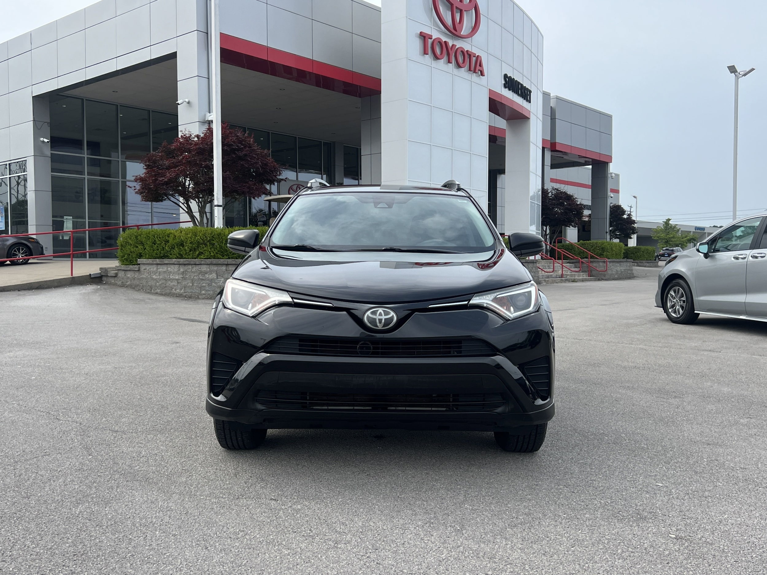Used 2017 Toyota RAV4 LE with VIN 2T3BFREV3HW577175 for sale in Somerset, KY
