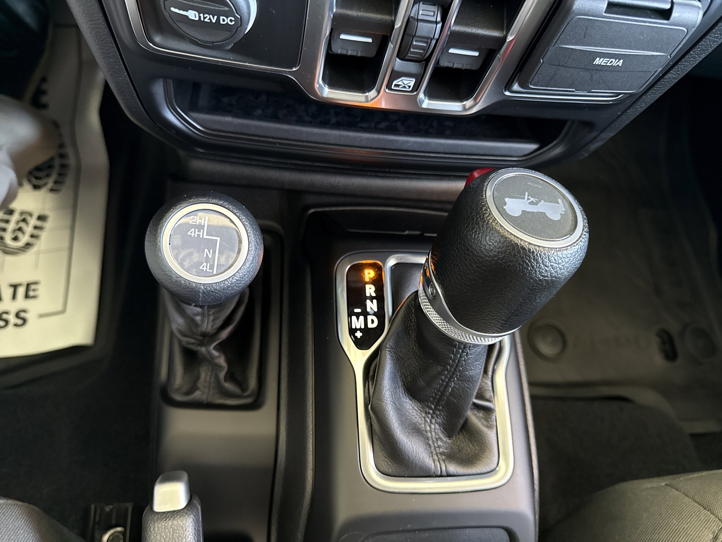2022 Jeep Wrangler Unlimited Willys - Photo 24