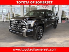 2026 Toyota Tundra i-FORCE MAX Platinum i-FORCE MAX Truck CrewMax
