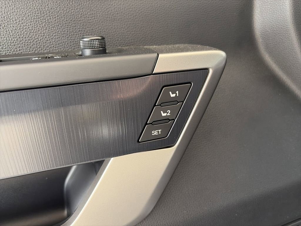 2026 Toyota Tundra Platinum - Photo 21
