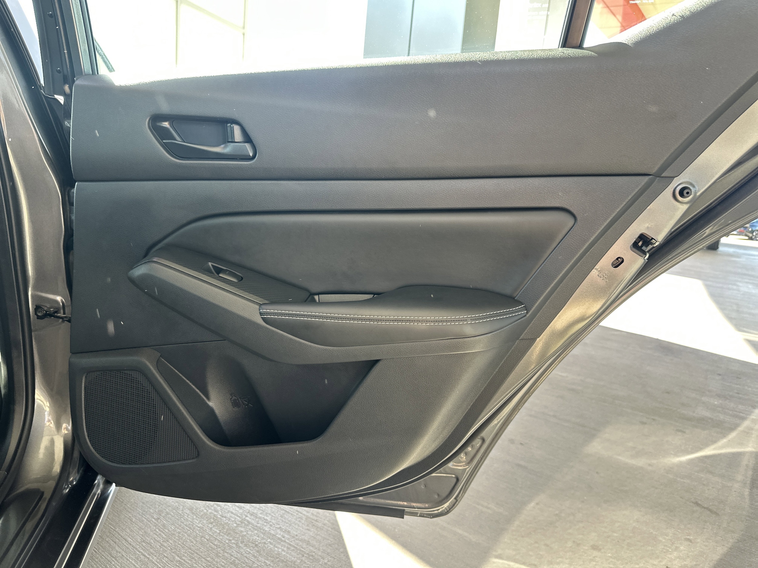 2025 Nissan Altima SV - Photo 13