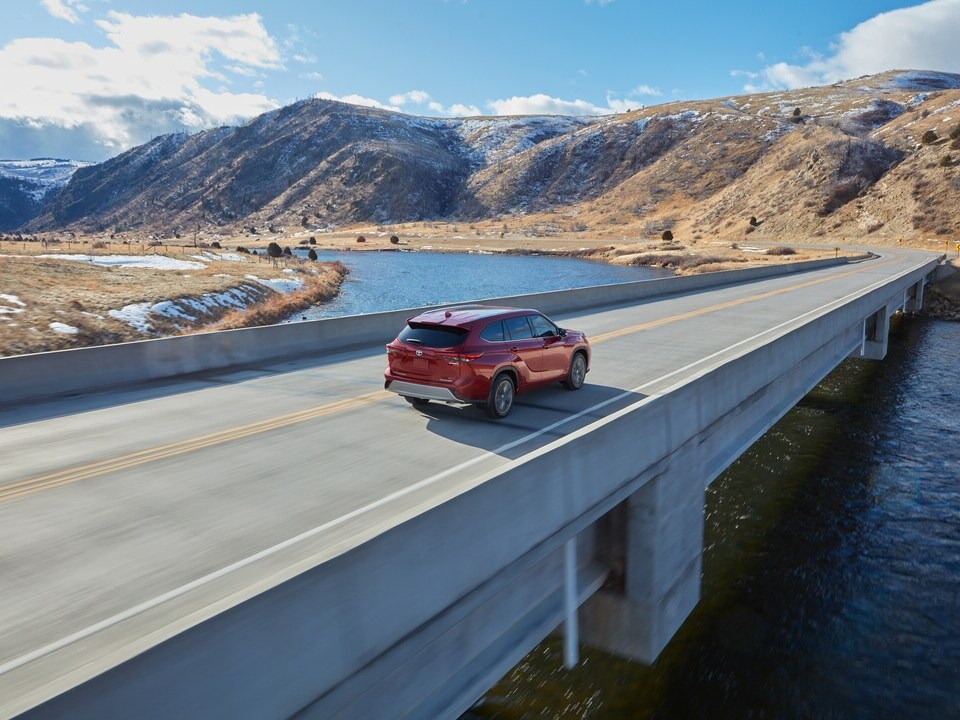  Toyota Highlander Hybrid