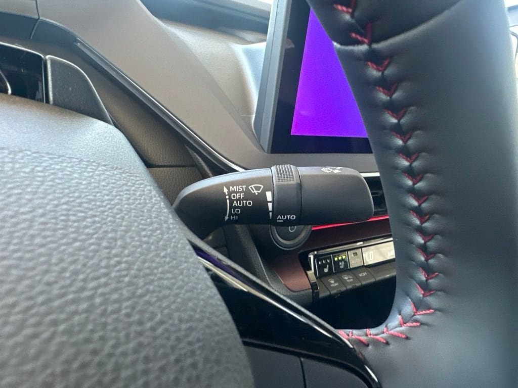 2026 Toyota Prius Plug-in Hybrid XSE Premium - Photo 21