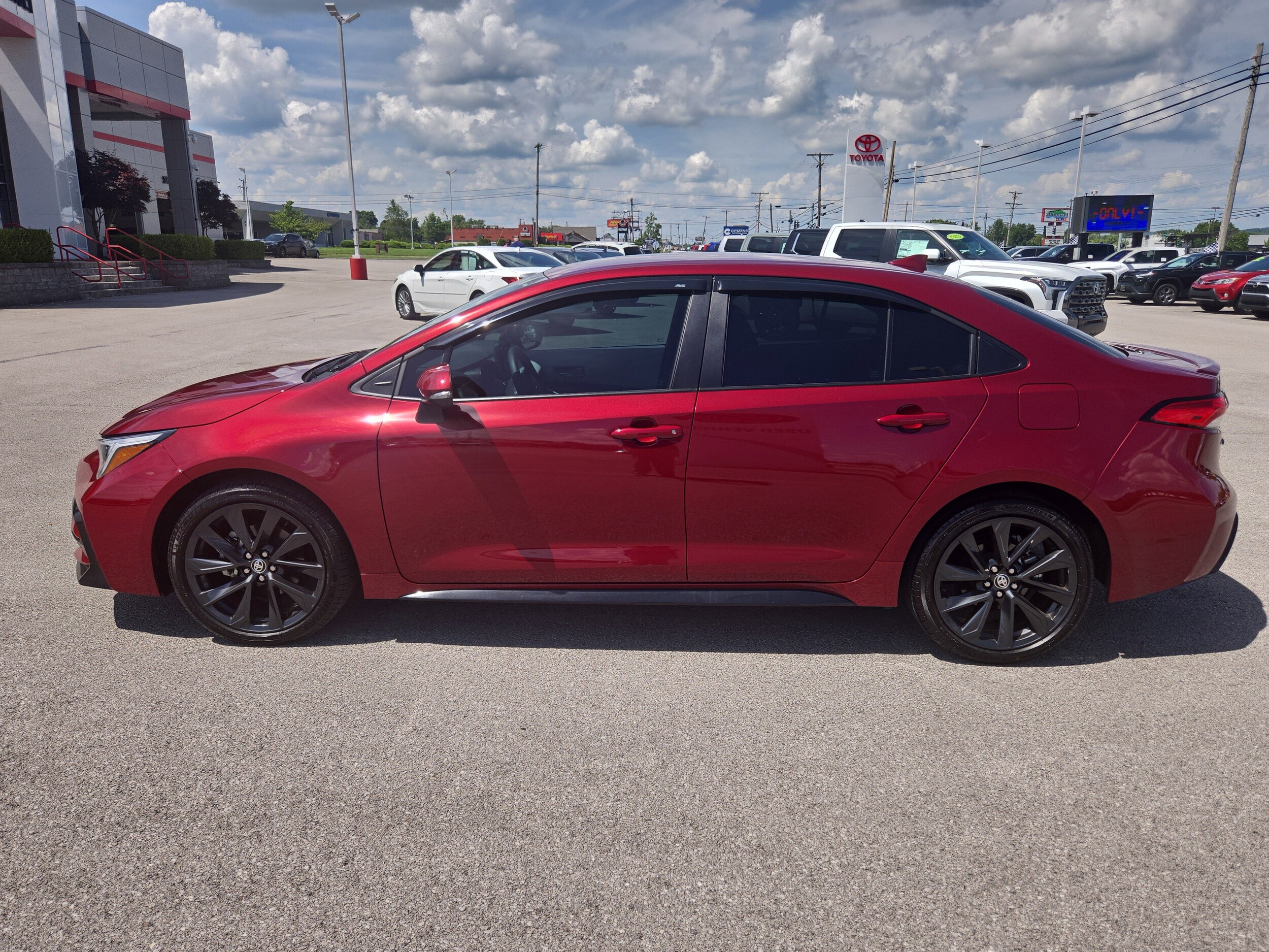 2024 Toyota Corolla SE photo 2