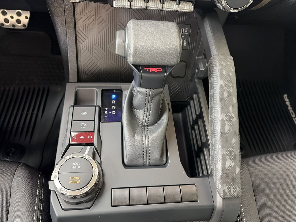 2025 Toyota Tacoma TRD Sport - Photo 30