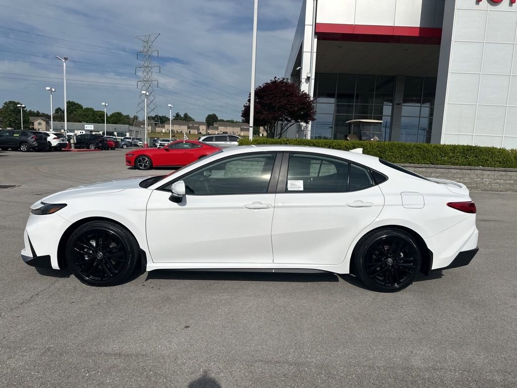 New 2026 Toyota Camry SE Sedan