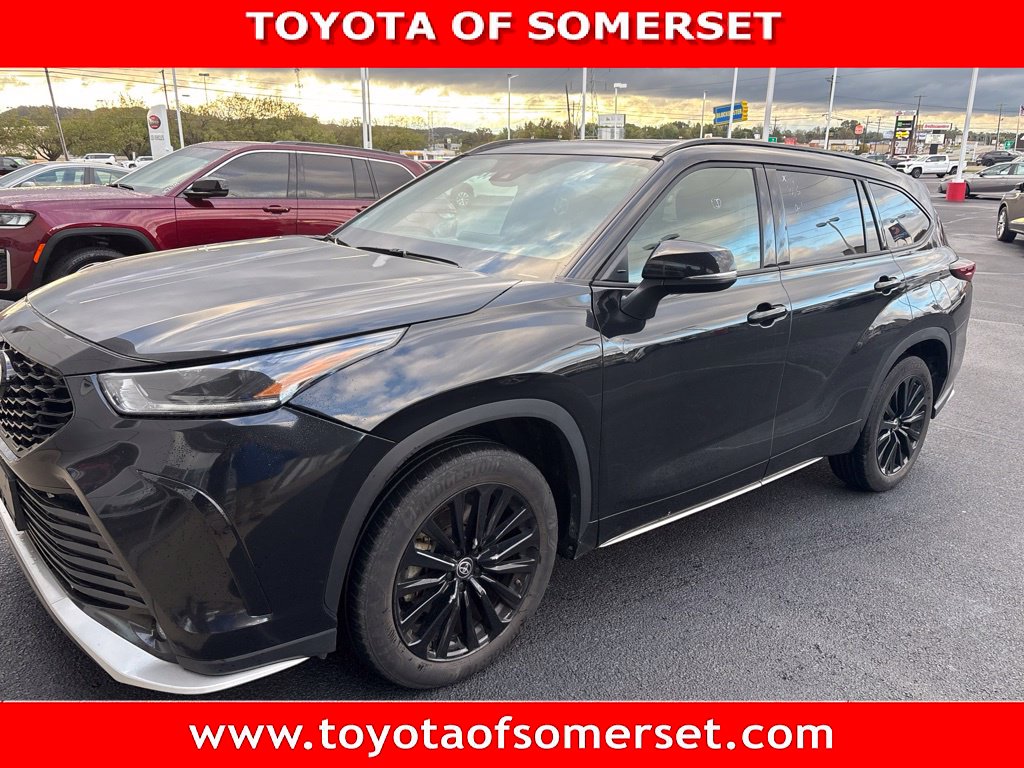 2025 Toyota Highlander SUV 
