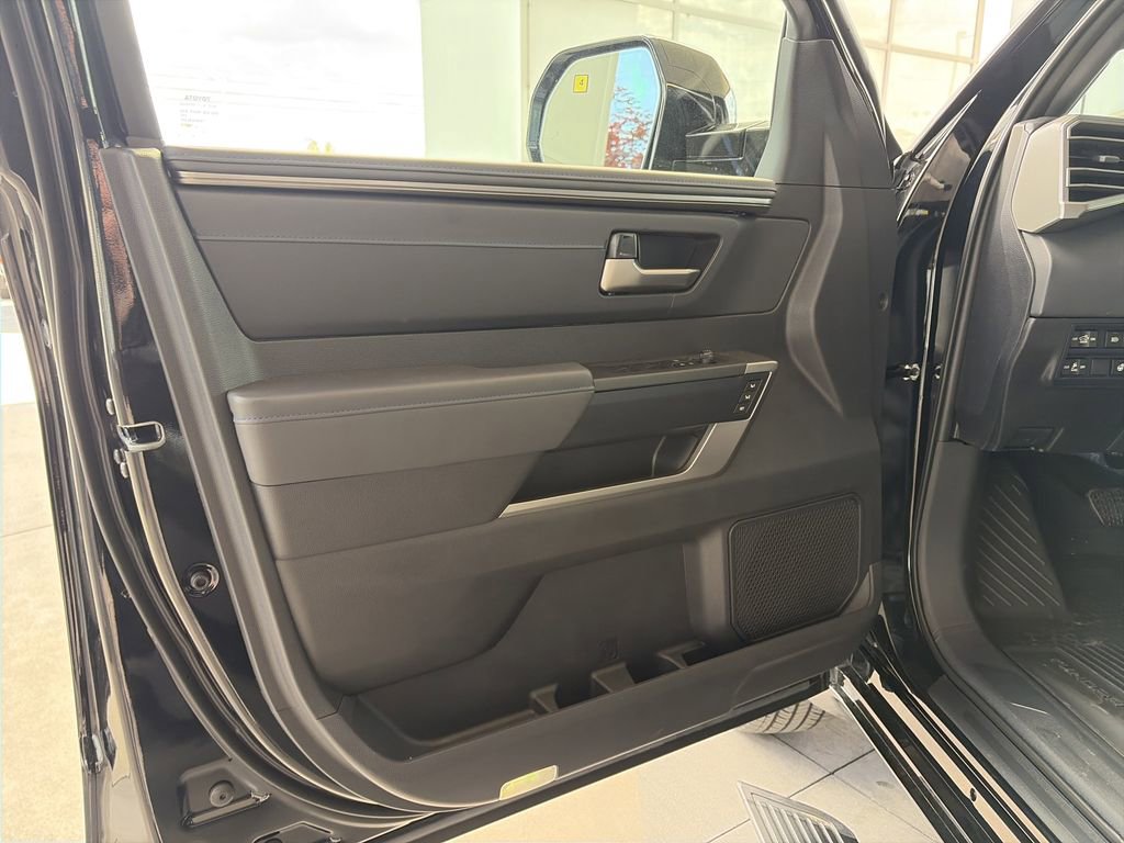 2026 Toyota Tundra Platinum - Photo 19