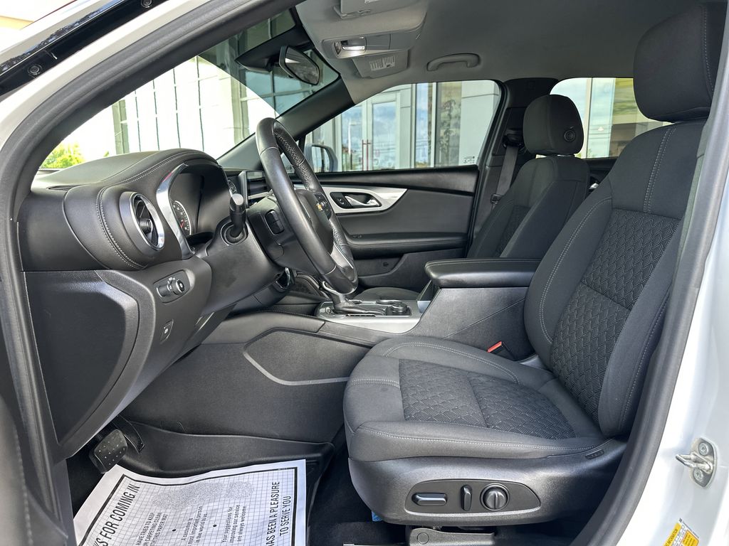 2020 Chevrolet Blazer 2LT - Photo 11