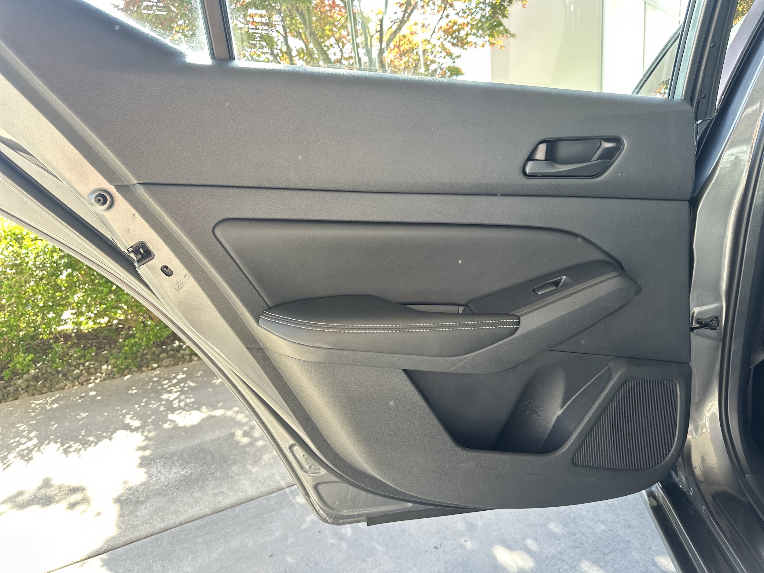 2025 Nissan Altima SV - Photo 20