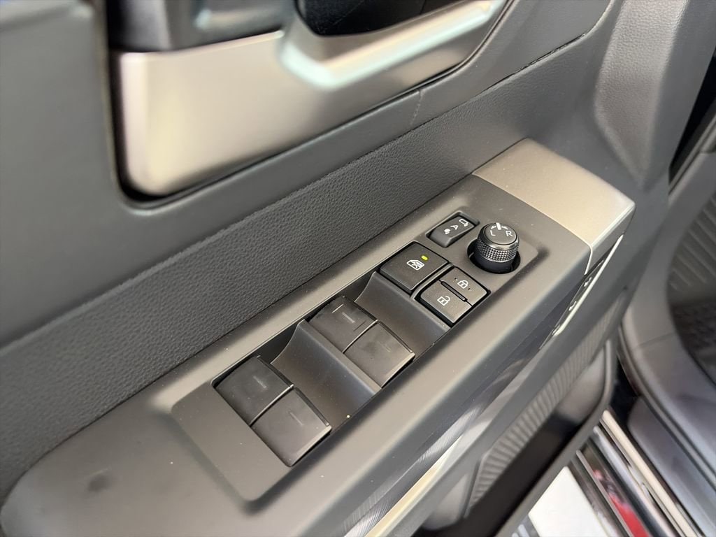 2026 Toyota Tundra Platinum - Photo 20