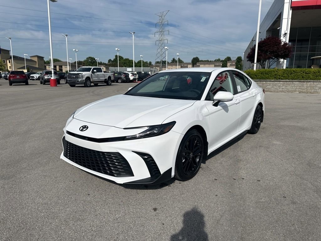 New 2026 Toyota Camry SE Sedan