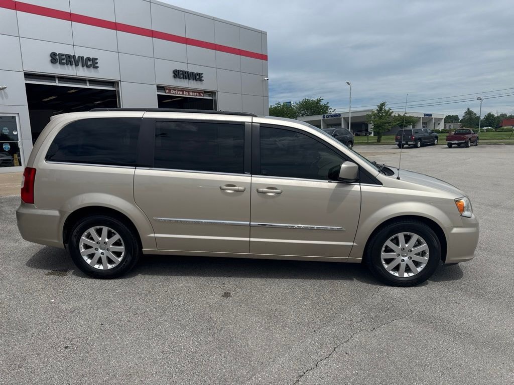 Used 2013 Chrysler Town & Country Touring Van LWB Passenger Van