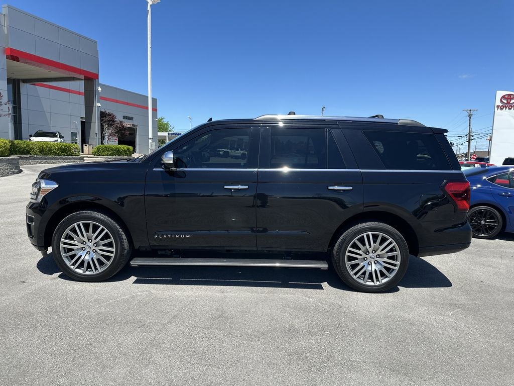 Used 2024 Ford Expedition Platinum SUV