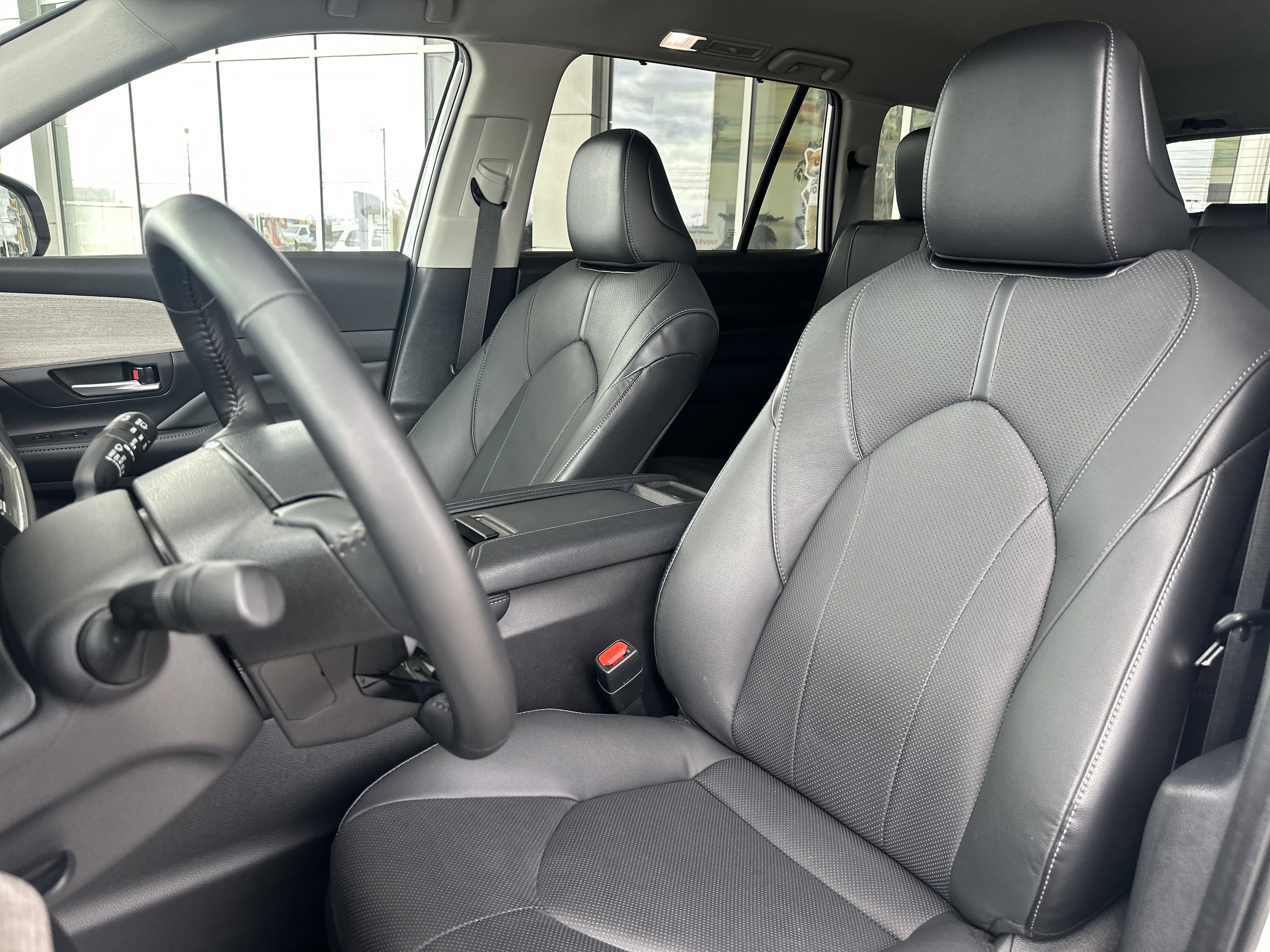 2024 Toyota Grand Highlander Limited - Photo 11