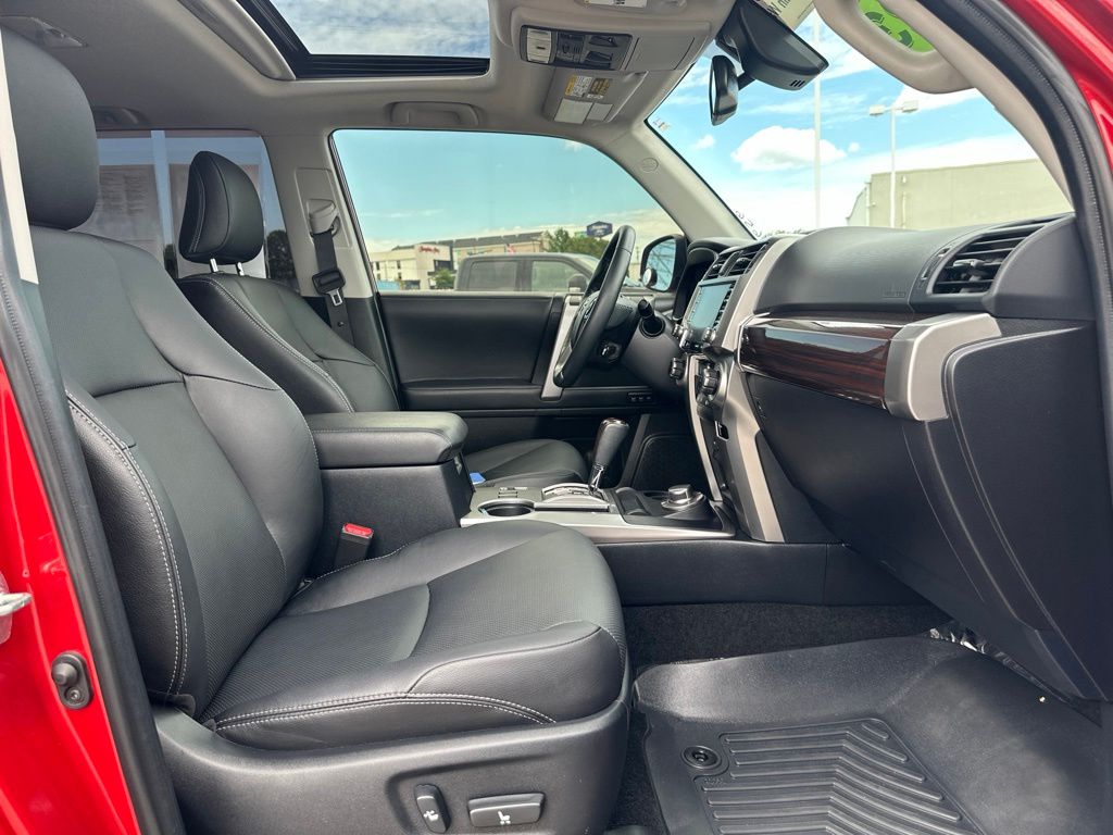 2023 Toyota 4Runner Limited - Photo 13