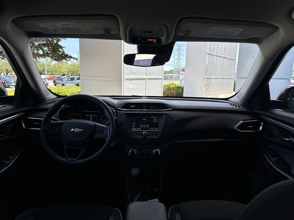 Photo 19