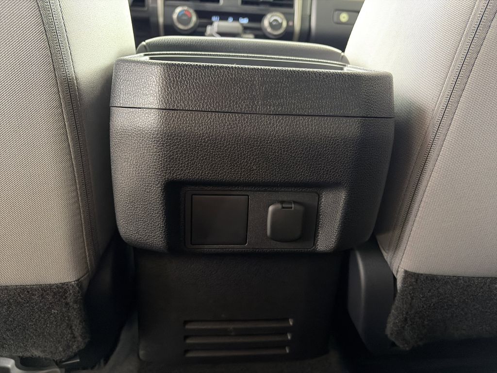 2025 Toyota Tacoma TRD Sport - Photo 20