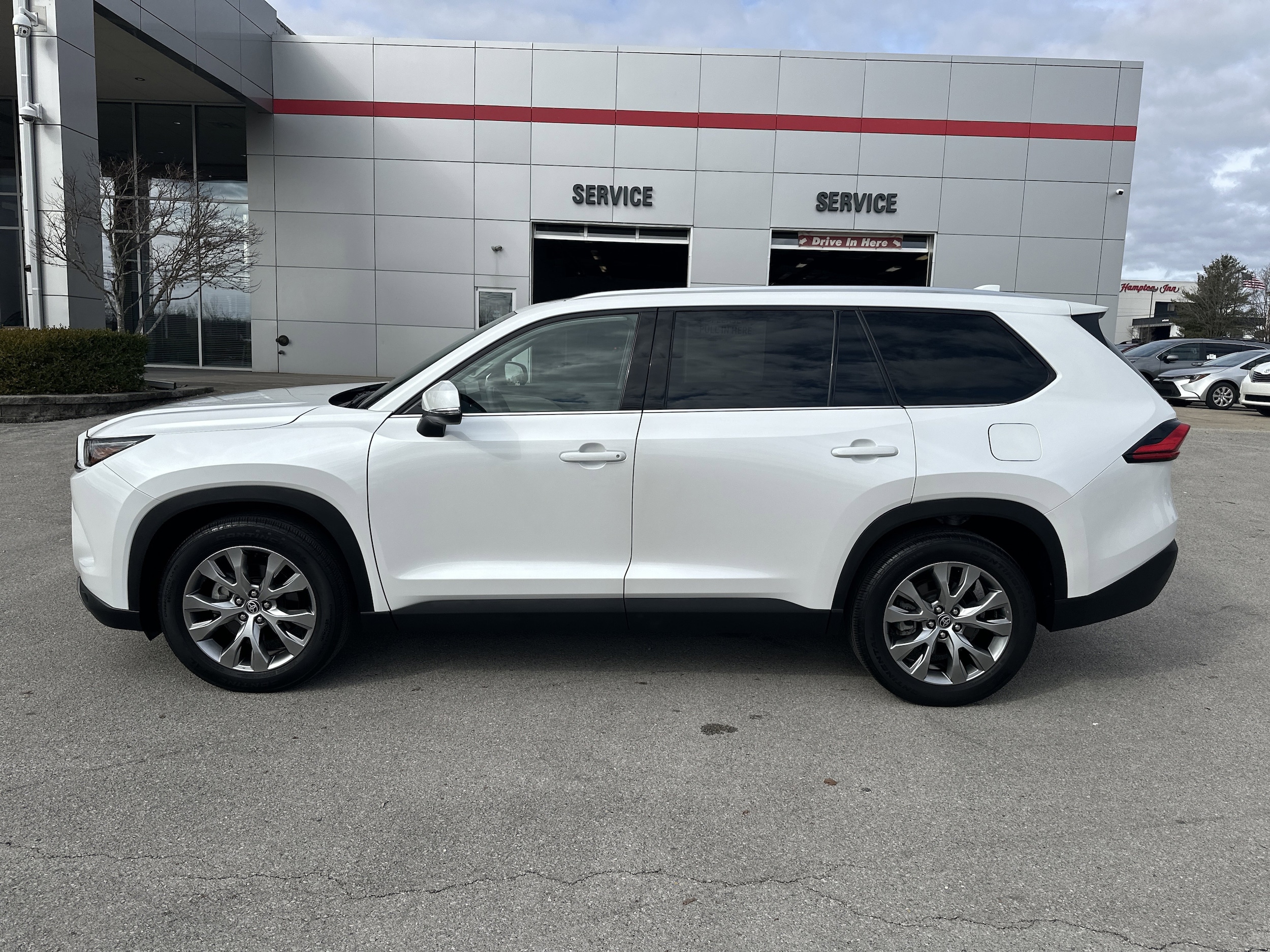 2024 Toyota Grand Highlander Limited - Photo 6